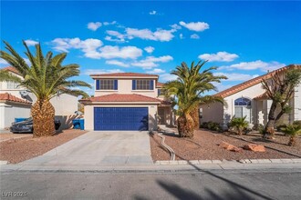 8444 Chinook Candy Ct in Las Vegas, NV - Building Photo - Building Photo