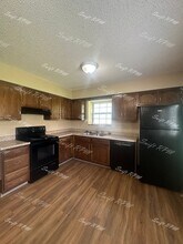6704 W 150th St in Overland Park, KS - Building Photo - Building Photo