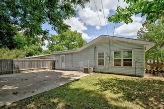 129 Coleman St in Austin, TX - Building Photo - Building Photo
