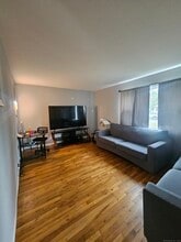 258 Larkin Ct in Stratford, CT - Building Photo - Building Photo