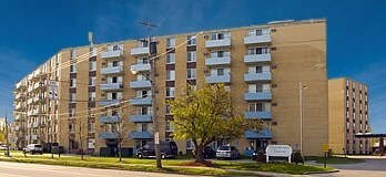 Beachcrest Apartments in Cleveland, OH - Building Photo - Building Photo