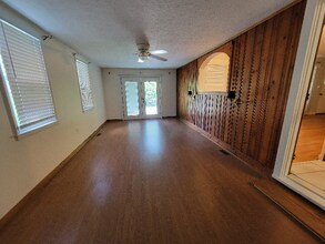 177 Chiles Ave in Asheville, NC - Building Photo - Building Photo