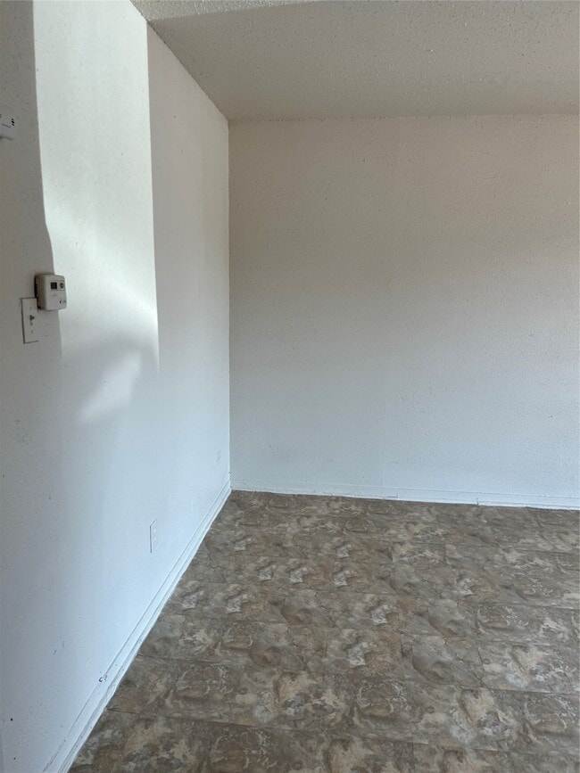 property at 9414 Heno St