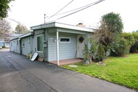 943 Rose Ave in Pleasanton, CA - Building Photo - Building Photo