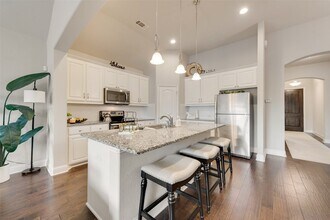 228 Dakota Dr in Waxahachie, TX - Building Photo - Building Photo