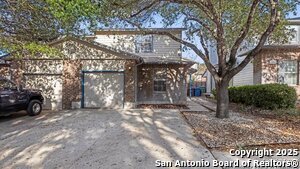 6059 Bantry Bay in San Antonio, TX - Building Photo