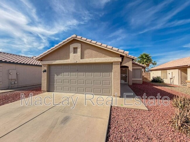 property at 15724 W Smokey Dr