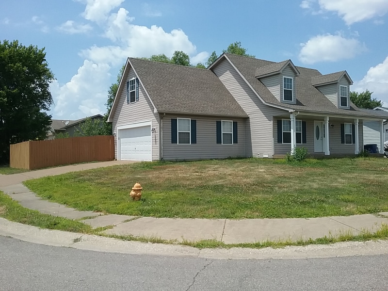 12620 Kenai Dr in Evansville, IN - Building Photo