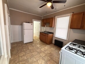 103 Ulster Ave, Unit Unit 3 in Walden, NY - Building Photo - Building Photo