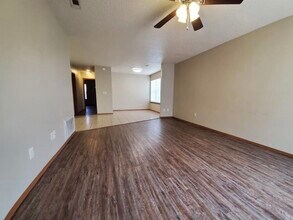 1644 N Dawn Dr in Fayetteville, AR - Building Photo - Building Photo