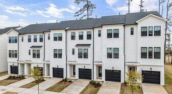 3709 Nova Star Ln, Unit 15524-E in Raleigh, NC - Building Photo