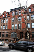 131 W 77th St Apartments