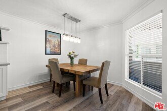 4637 Willis Ave in Los Angeles, CA - Building Photo - Building Photo