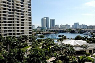 600 Three Islands Boulevard, Unit 622 in Hallandale Beach, FL - Building Photo