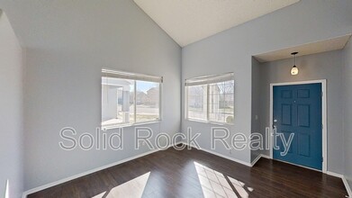 4414 E Anvil Dr in Colorado Springs, CO - Foto de edificio - Building Photo