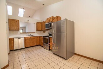 AVAILABLE IN AUGUST - CUTE AND COZY 3 BR HOME IN DESIRABLE NEIGHBORHOOD in West Lafayette, IN - Building Photo - Building Photo