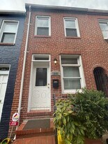 228 S Madeira St in Baltimore, MD - Building Photo