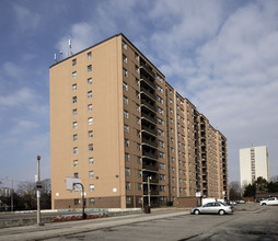 Finch Birchmount in Toronto, ON - Building Photo - Building Photo