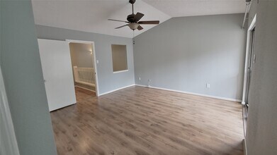 800 Country Pl Dr in Houston, TX - Building Photo - Building Photo