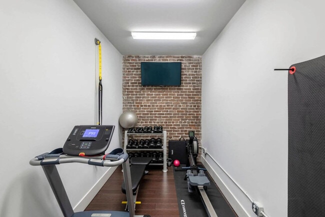 822 Howard Ave in New Orleans, LA - Building Photo - Building Photo