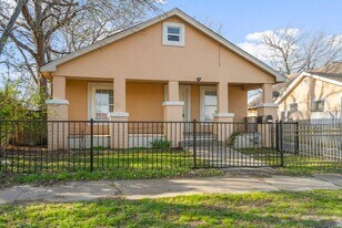 2514 E Archer St in Tulsa, OK - Building Photo