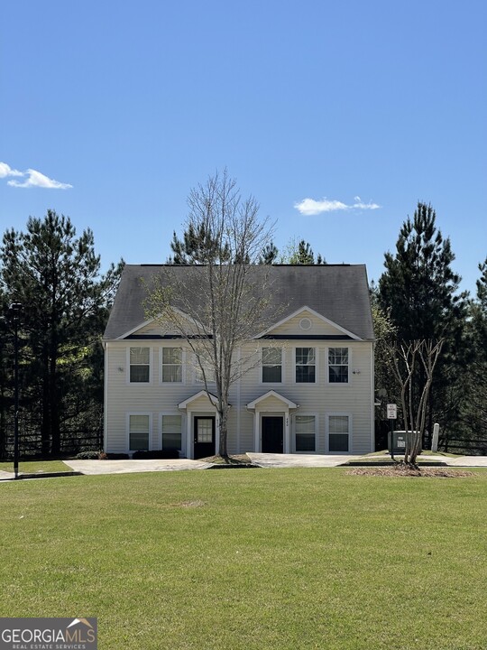 480 Inkberry Dr in Atlanta, GA - Foto de edificio