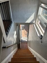 1095 Mile Square Rd, Unit #2 in Yonkers, NY - Foto de edificio - Building Photo