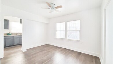 415 N Virginia Ct in Long Beach, CA - Building Photo - Building Photo