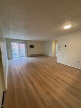 270 Quarry St in Quincy, MA - Building Photo - Building Photo