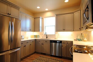 1712-1714 Danny Boy Ln in Wenatchee, WA - Building Photo - Building Photo