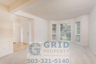 8650 SW Goldstone Pl in Beaverton, OR - Foto de edificio - Building Photo