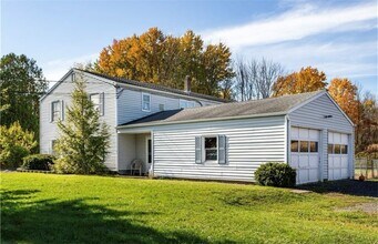 4191 Walworth-Ontario Rd in Walworth, NY - Building Photo - Building Photo