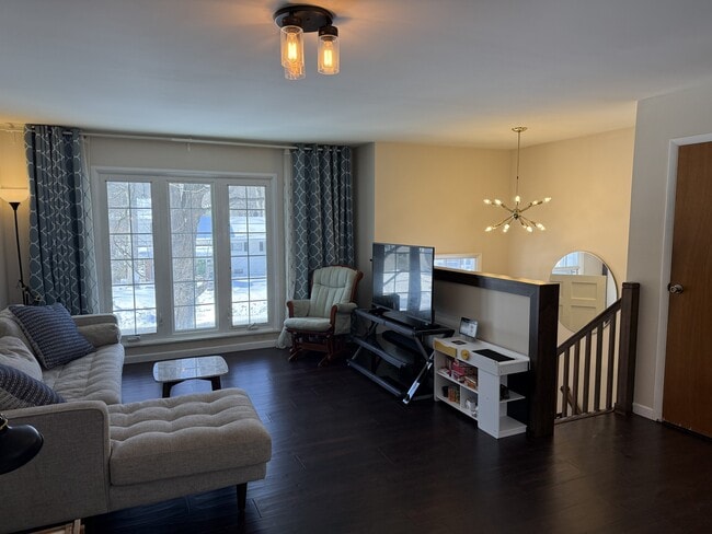 531 Hillside Ave in State College, PA - Building Photo - Building Photo