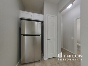 14953 N 142nd Dr. in Surprise, AZ - Building Photo - Building Photo