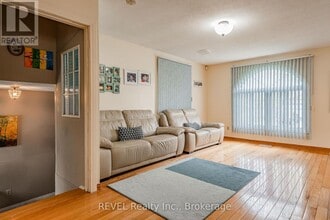 6495 Pitton Rd in Niagara Falls, ON - Building Photo - Building Photo