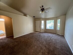 154 N Sagehen St in Nampa, ID - Building Photo - Building Photo