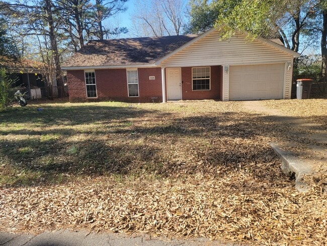 property at 919 Harris Dr