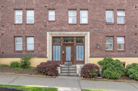 Glen Ellen Apartments in Seattle, WA - Building Photo - Building Photo