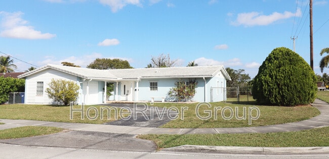property at 3325 SW 124th Ct