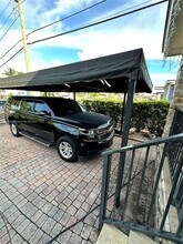 5010 E 1st Ave in Hialeah, FL - Building Photo - Building Photo
