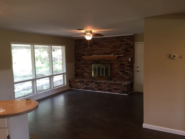 4916 Barnett St in Fort Worth, TX - Building Photo - Building Photo