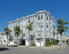 2100 Bay St in San Francisco, CA - Building Photo - Building Photo