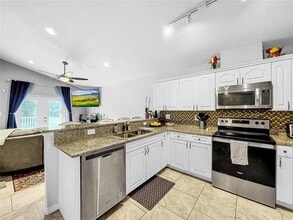5953 Mohr Loop in Tampa, FL - Building Photo - Building Photo