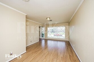 4210 Augusta Dr in Garland, TX - Building Photo - Building Photo