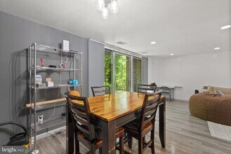 3352 Huntley Sq Dr in Temple Hills, MD - Building Photo - Building Photo