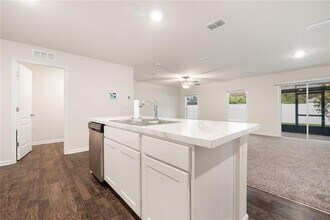 669 Grand Reserve Dr in Bunnell, FL - Building Photo - Building Photo