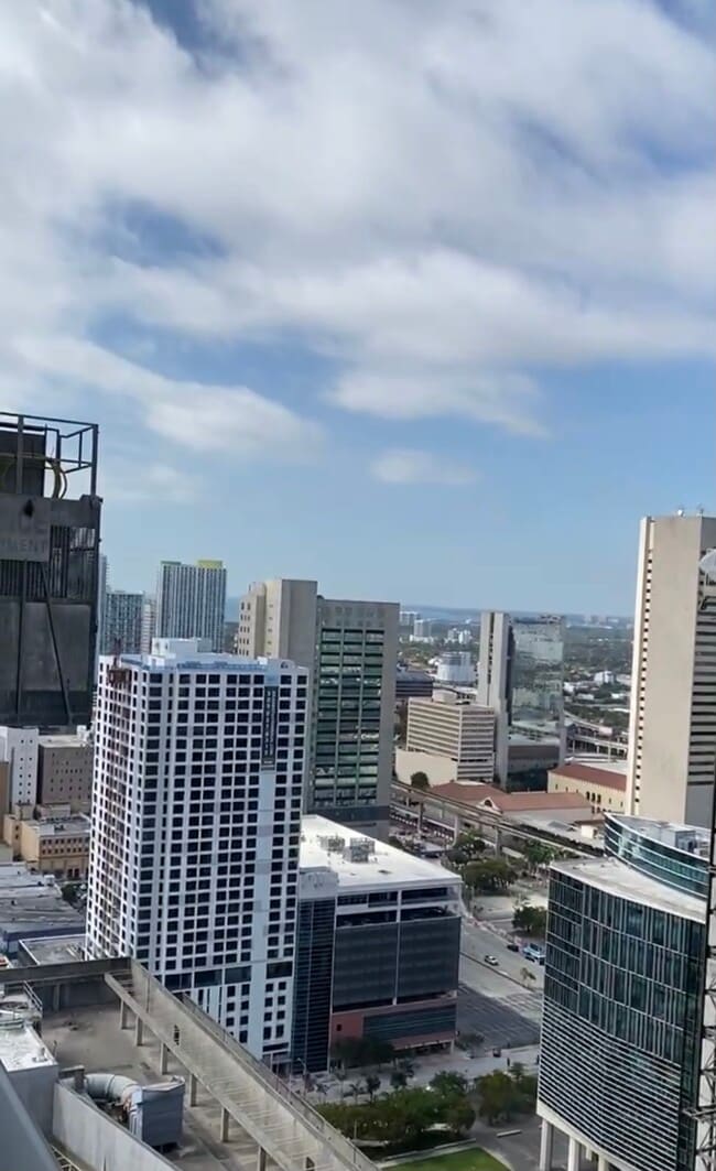 property at 148 SE 1st Ave