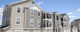 501 N 360 W in Vineyard, UT - Building Photo