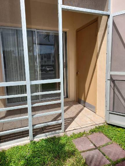 15888 SW 95th Ave-Unit -110 in Miami, FL - Building Photo - Building Photo