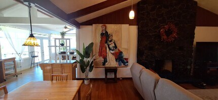 42 Ka Dr in Kula, HI - Building Photo - Building Photo